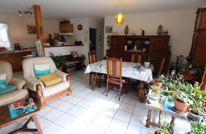 MAISON SURFACE HABITABLE 100M² LOUEE A L'ANNEE — photo 2