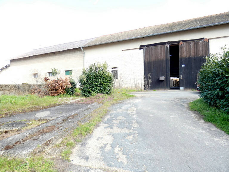 Immeuble à vendre proche de MACON (71) — photo 1