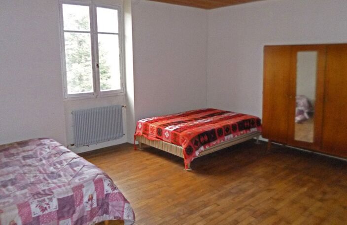 Dpt Lot (46), à vendre FRAYSSINET LE GELAT maison P6 de 124 m² avec dépendances 118 m² sur terrain de 820 m² — photo 5