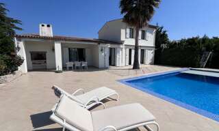 Maison 1 Pièce 310 m² à vendre à Villeneuve-Loubet (06270)