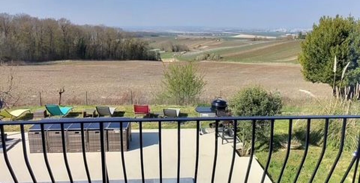 Maison familiale avec piscine et vue exceptionnelle — photo 1