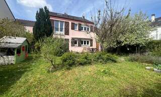 Maison 9 Pièces 180 m² à vendre à Villepreux (78450)