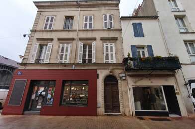 Appartement 3 pièces 74500 €