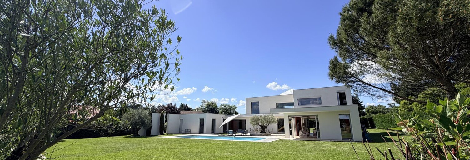 Maison 8 Pièces 330 m² à vendre à La Tour-de-Salvagny (69890)