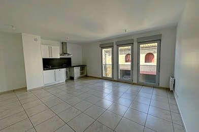 Appartement 4 pièces 840 €