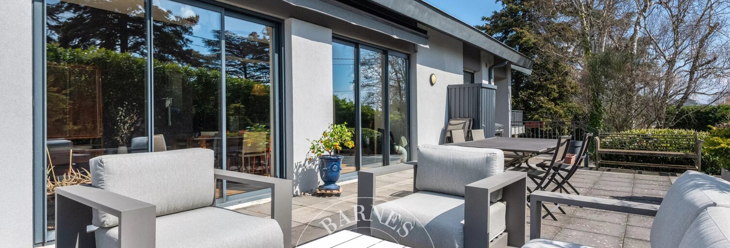 Maison 10 Pièces 260 m² à vendre à Saint-Didier-au-Mont-d'Or (69370)
