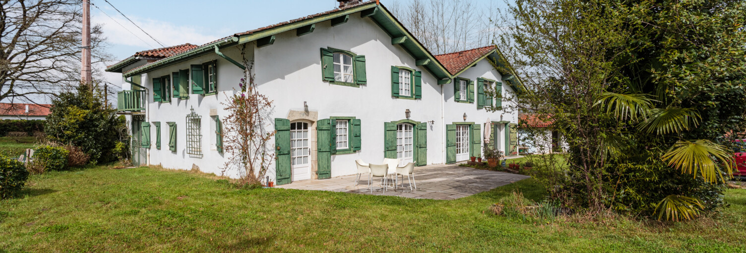 Maison 14 Pièces 402 m² à vendre à Urt (64240)