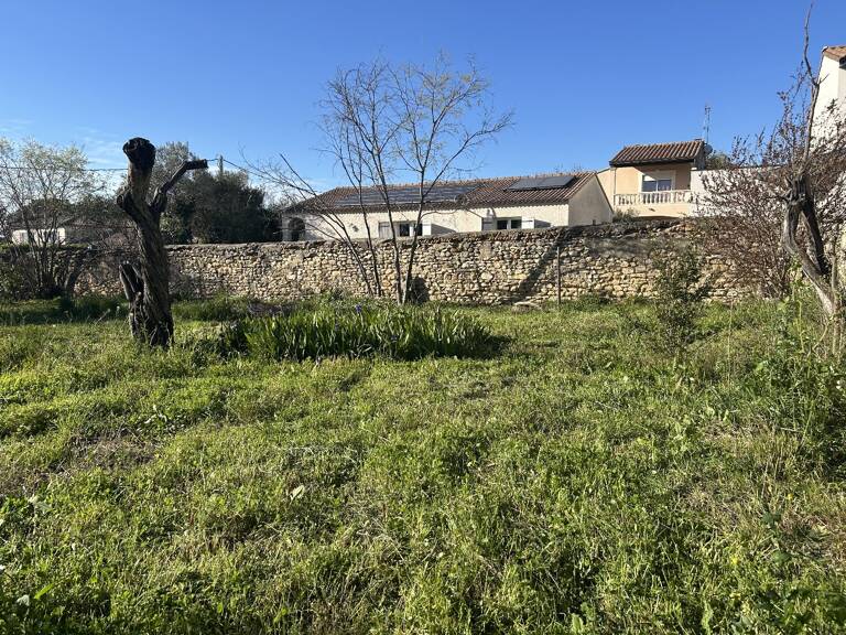 Terrain à bâtir au cur du village de Mus. — photo 1