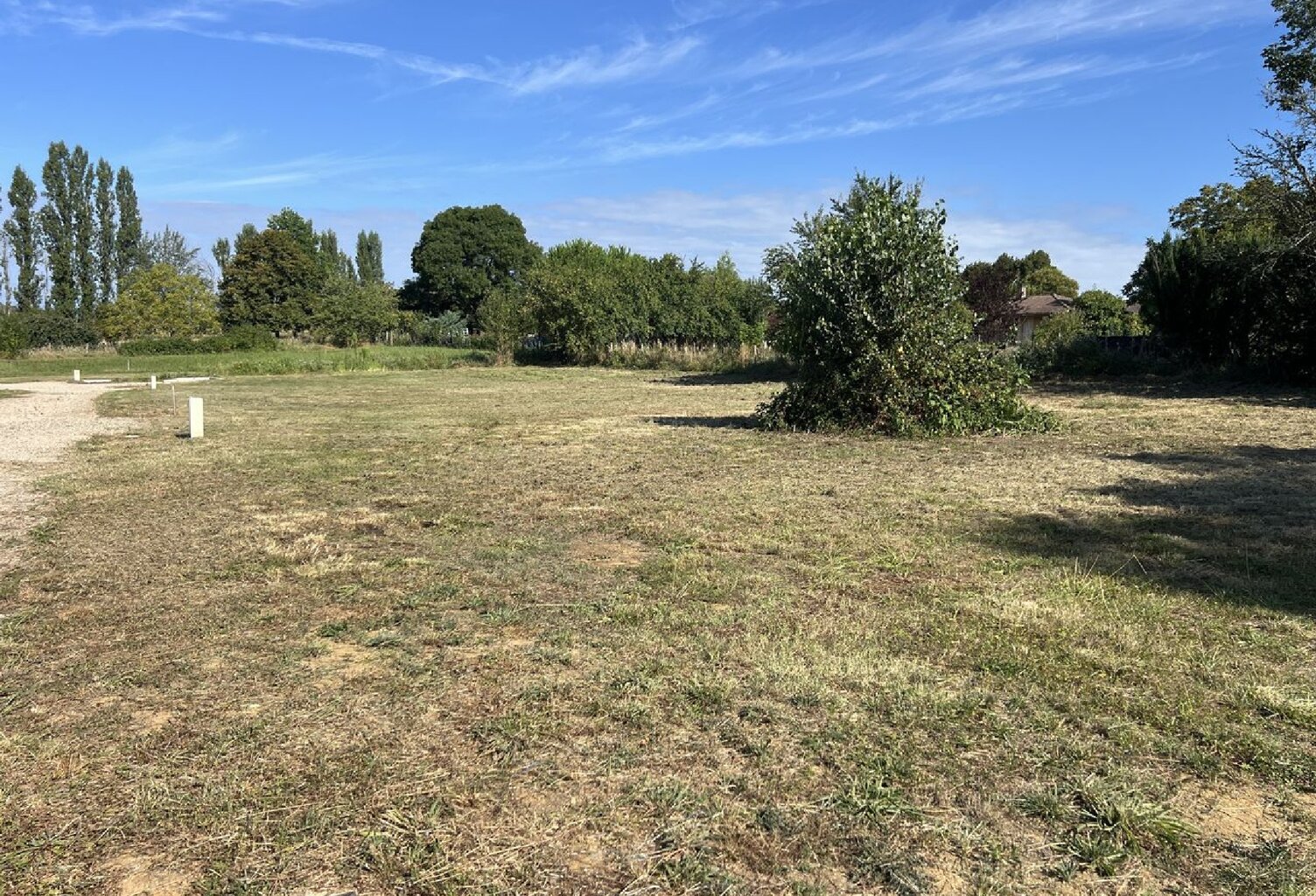Terrain à bâtir 4 kms de Casteljaloux — photo 1