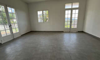 Maison 5 Pièces 110 m² à louer à Sainte-Marie (97438)