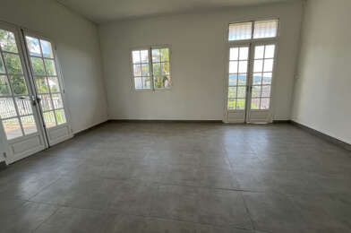 Maison 5 pièces 1400 €