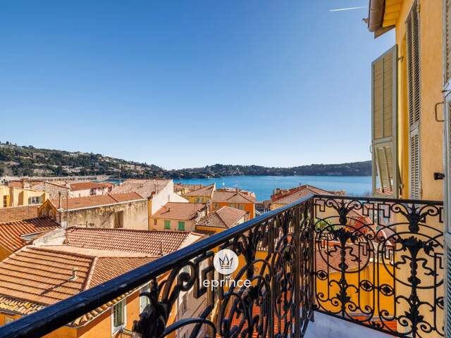 Villefranche sur Mer - Maison 8 Pièces - Vue Vieille ville et Mer — photo du bien