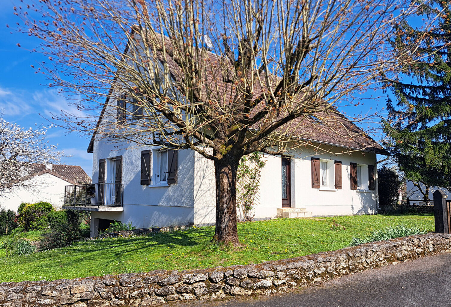 MAISON 156m² CHATELLERAULT — photo 1