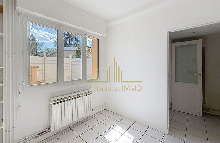 MAISON CAUDERAN AVEC BELLE PARCELLE  ET GRAND GARAGE — photo 2