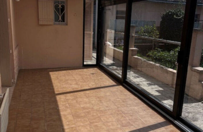 MAISON CAUDERAN AVEC BELLE PARCELLE  ET GRAND GARAGE — photo 3