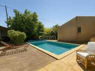 Maison individuelle T5 avec jardin, garage et piscine — photo 2