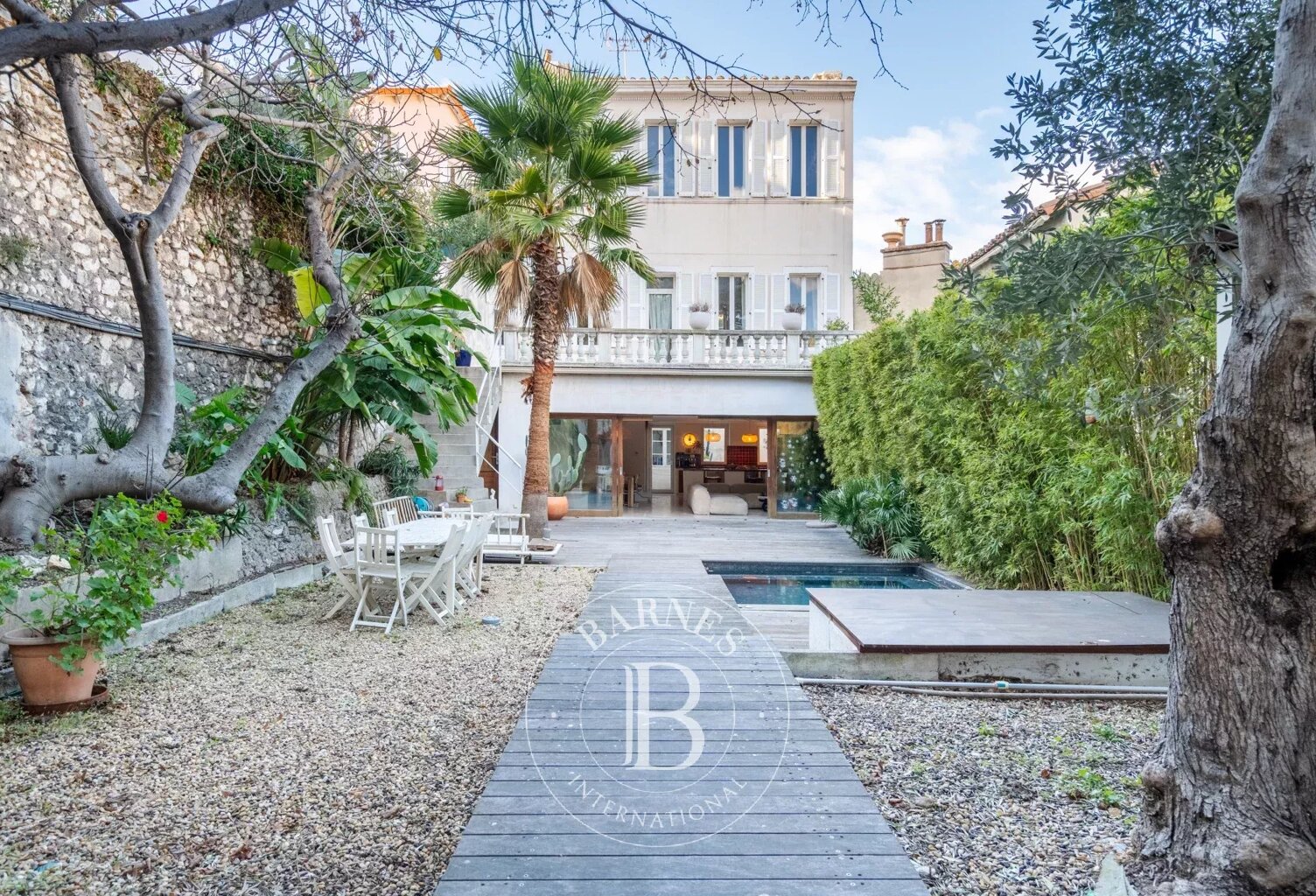 Vente maison - 13007 Marseille - Endoume - Jardin - Piscine - Ca — photo 1