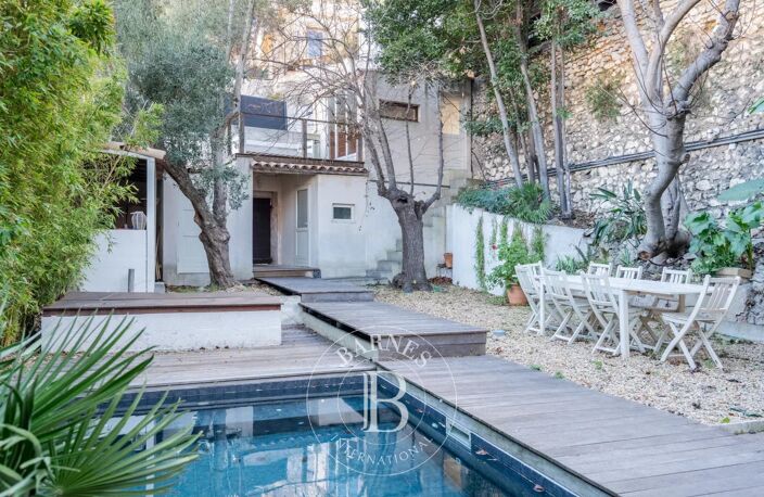 Vente maison - 13007 Marseille - Endoume - Jardin - Piscine - Ca — photo 5