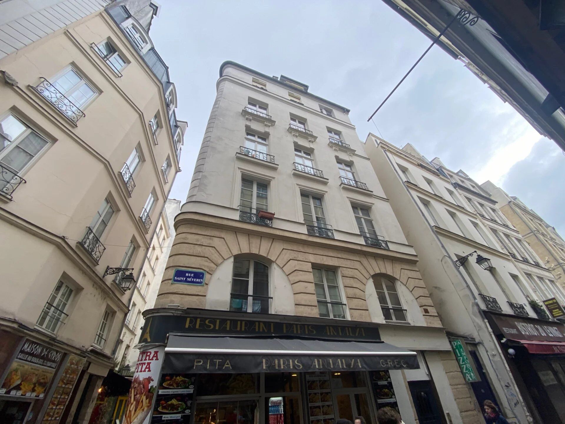 Appartement 2 pièces 25 m² · à Paris · 25 m² · 300 000 €