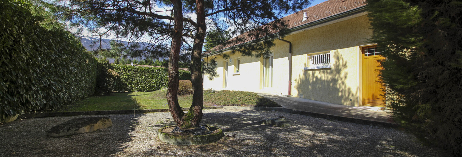 Maison 5 Pièces 152 m² à vendre à Saint-Genis-Pouilly (01630)