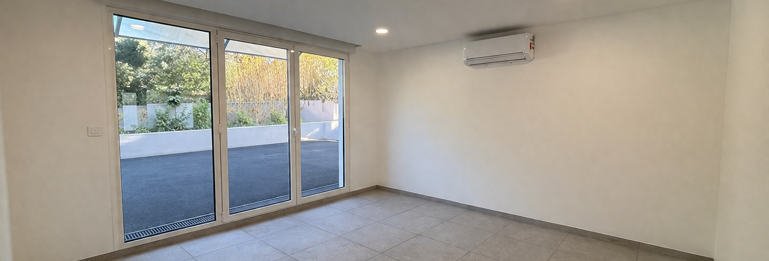 Commerce  79 m² à vendre à Fréjus (83600)