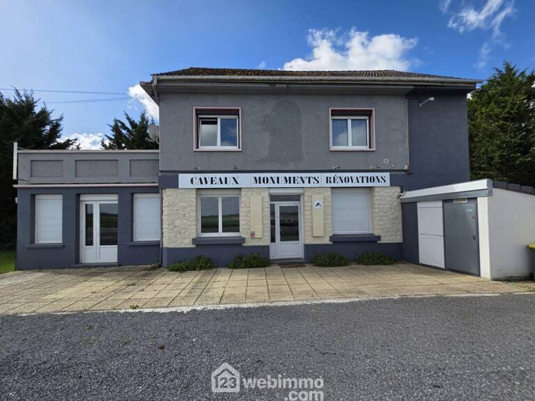 Immeuble - 204m² - La Ville-aux-Bois-lès-Pontavert — photo 1