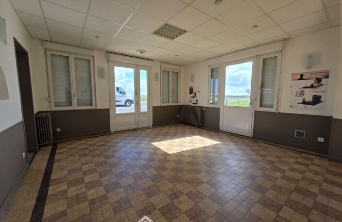 Immeuble - 204m² - La Ville-aux-Bois-lès-Pontavert — photo 4