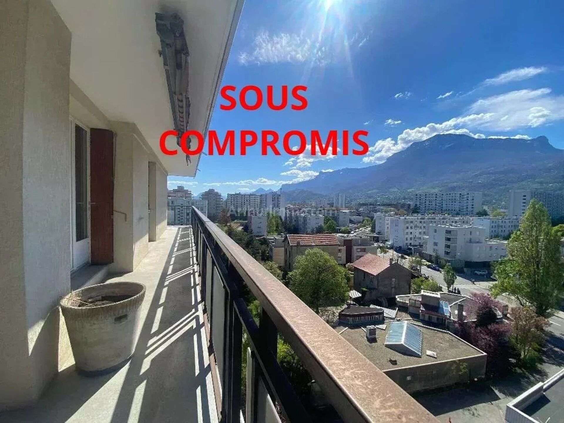 Appartement 4 pièces 110 m² · à Grenoble · 110 m² · 218 000 €