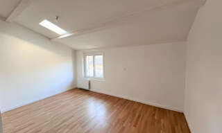 Immeuble  68 m² à vendre à Apt (84400)