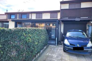 Maison 6 pièces 242000 €