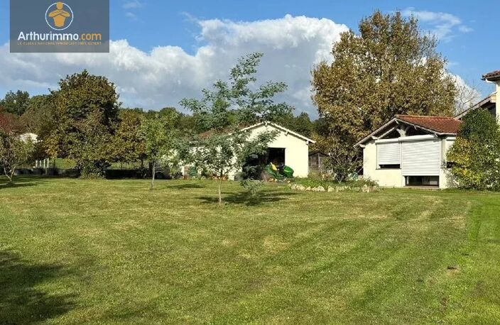Maison 4 chambres avec piscine et garages — photo 2