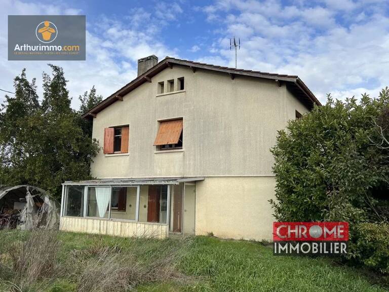 Vaste maison en campagne — photo 1