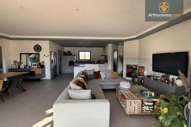 Maison 4 pièces 273000 €