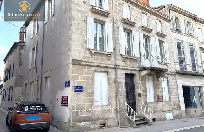 Maison bourgeoise du 18ème avec jardin et parking — photo 2