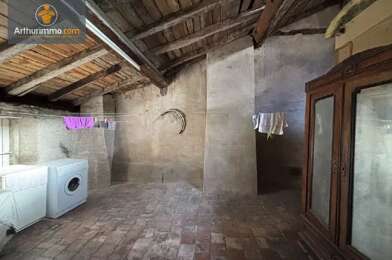 Maison 7 pièces 299000 €