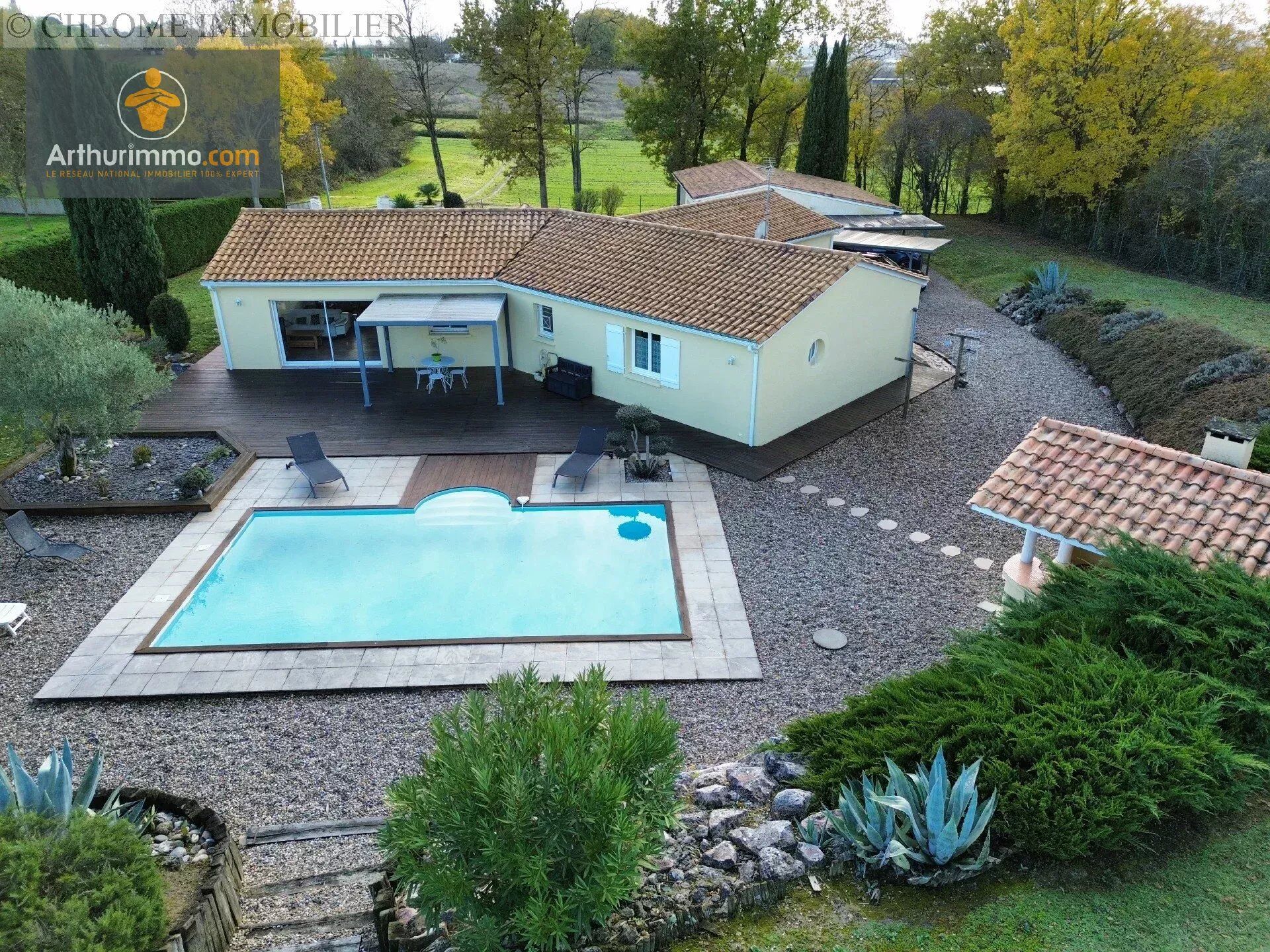 Maison 7 pièces 158 m² · à Virazeil · 158 m² · 385 000 €