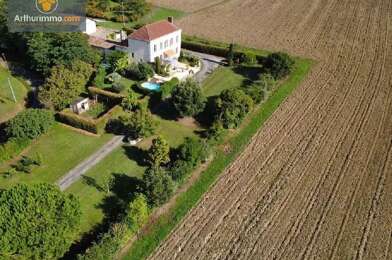 Maison 8 pièces 490350 €