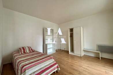 Appartement 1 pièces 1143 €