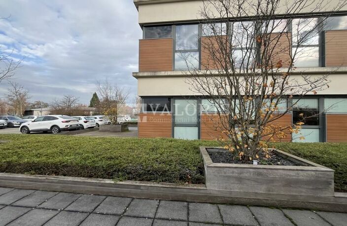 BUREAUX à LOUER — photo 4