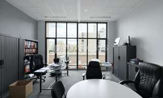 Bureau  90 m² à louer à Lyon 3 (69003)