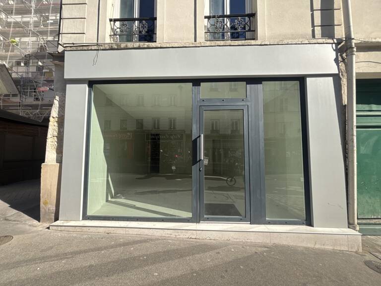 Boutique 1 p à PARIS 12ème — photo 1