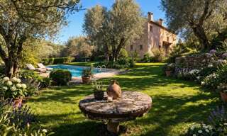 Maison 180 m² en viager Le Rouret (06650)