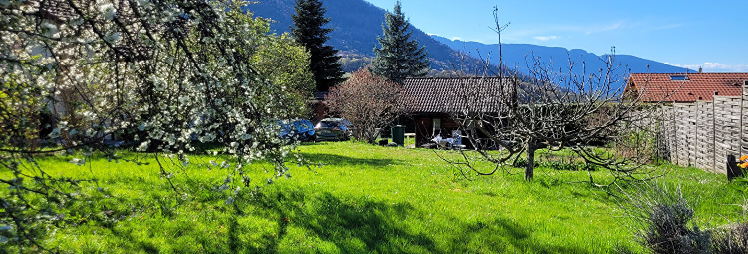 Terrain  607 m² à vendre à Faverges-Seythenex (74210)