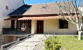 Maison 8 Pièces 258 m² à vendre à Roissy-en-Brie (77680)