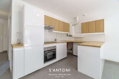 Appartement 3 pièces 245000 €