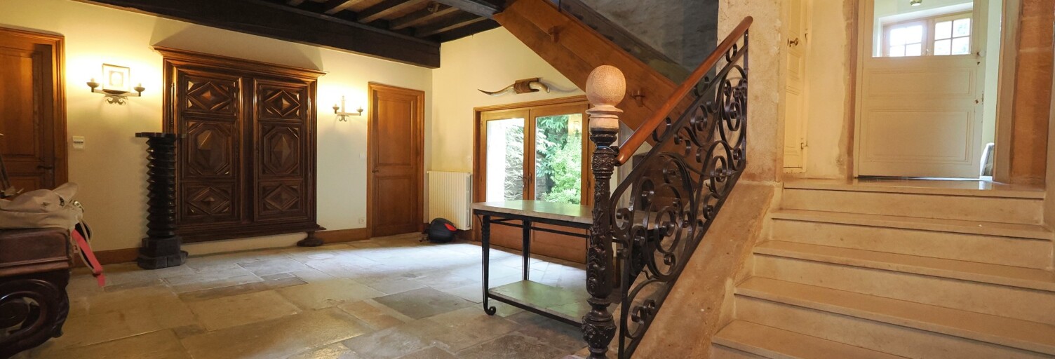 Maison 15 Pièces 344 m² à vendre à Tournus (71700)