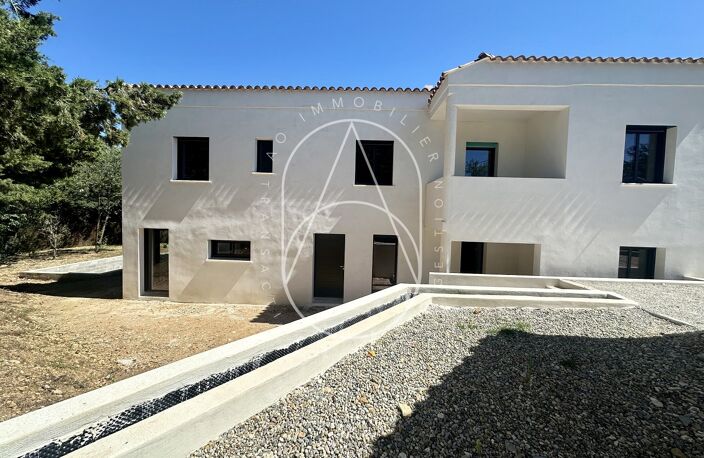 Villa — photo 5