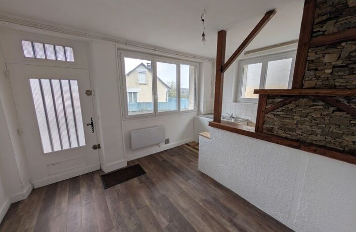 Maison en pierre de 15 pièces principales — photo 2