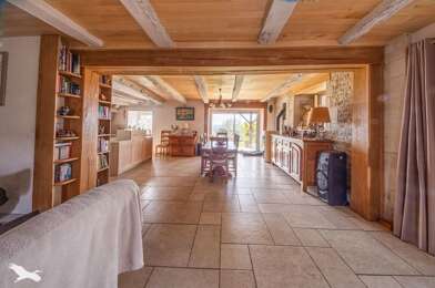 Maison 7 pièces 421200 €