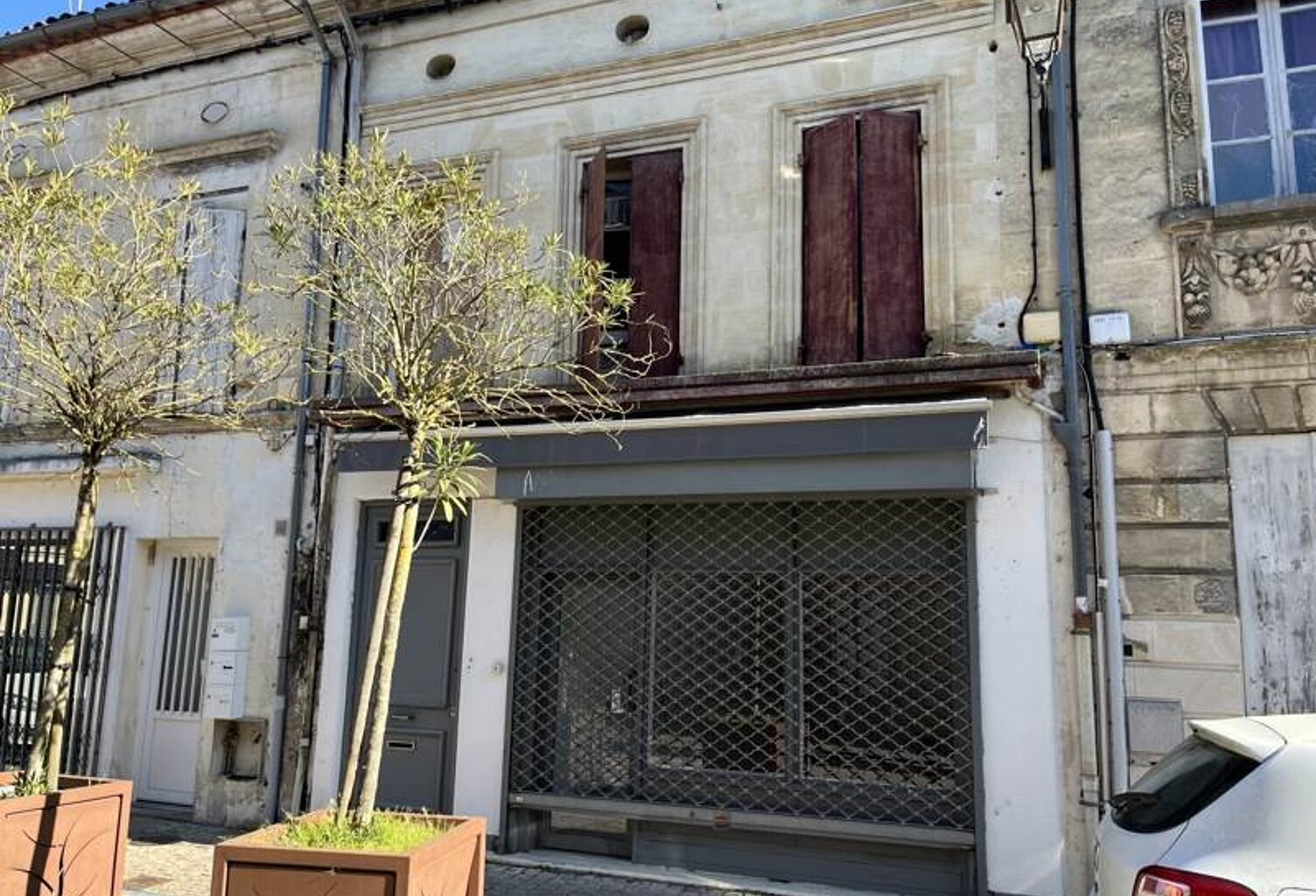 Vente immeuble   Castillon-la-Bataille (33350) — photo 1